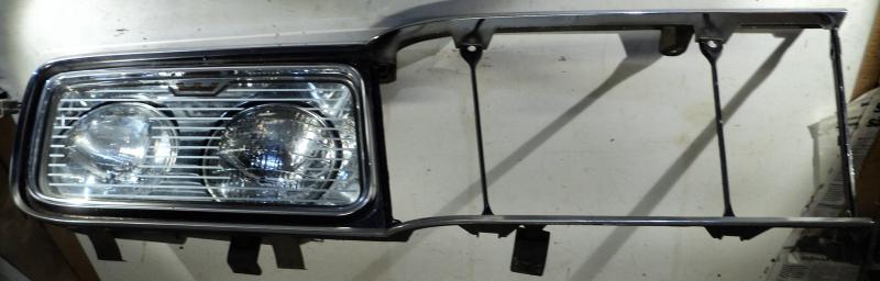 1965  Chrysler Imperial     grillhalf      right