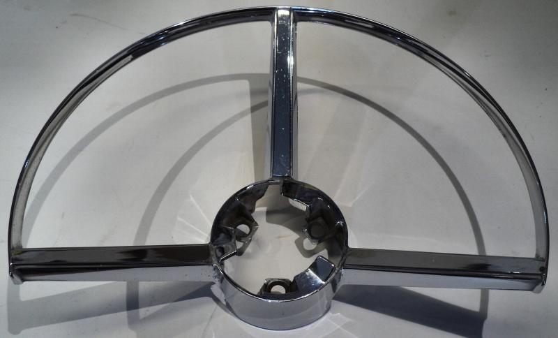 1966 Chrysler    horn ring