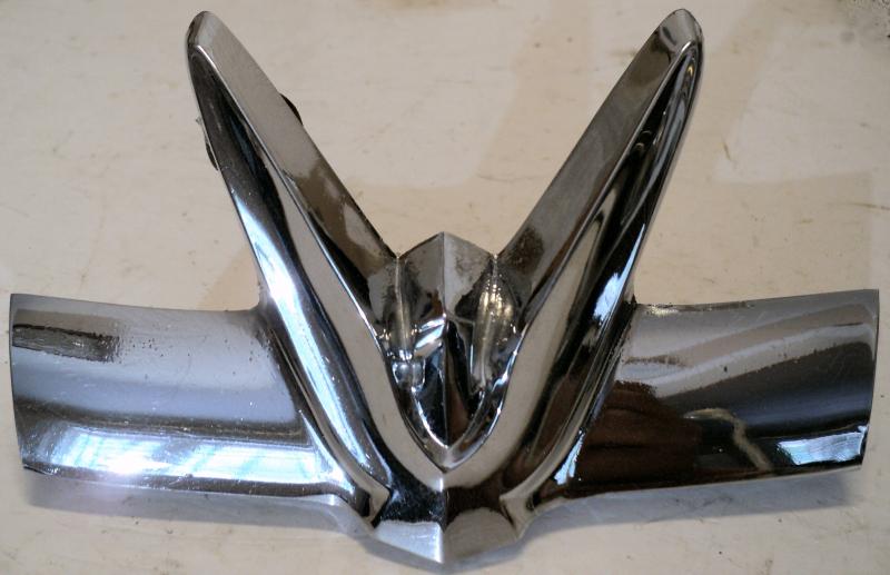 1959  Chrysler Imperial  emblem front fender  left