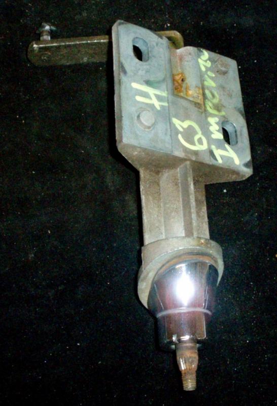 1963 Imperial wiper shaft right