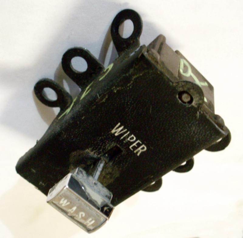 1970 Pontiac Catalina wiper and wash switch
