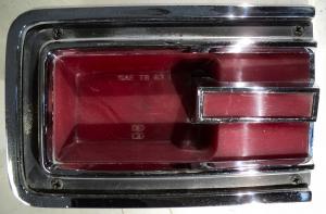 1963 Dodge SW backlampa vänster 2422706  104414