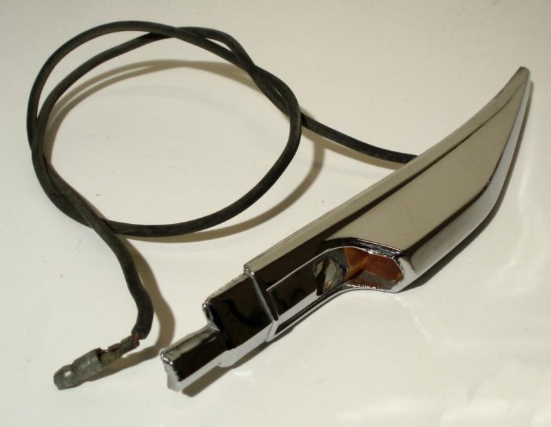 1970 Chrysler Newport blinkersindikator framskärm vänster
