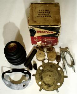 1956 Chrysler Nos Repsats Detroit knut 1 PT NO 1643 287 U/JOINT SERV PKG