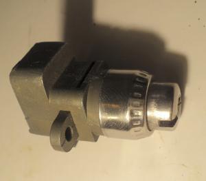 1962  Chrysler NewYorker     glove compartment lock   (without key)