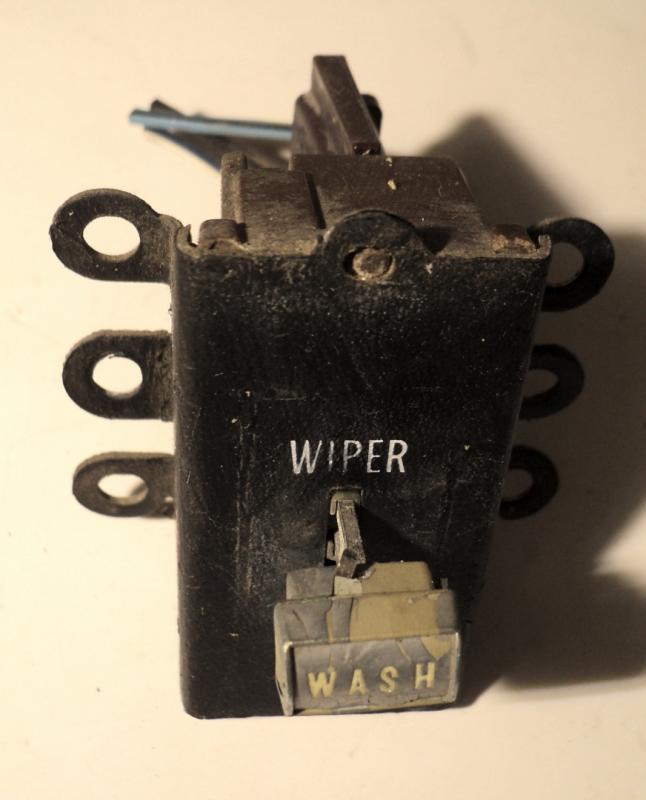 1970   Pontiac     wiper switch 2 speeds