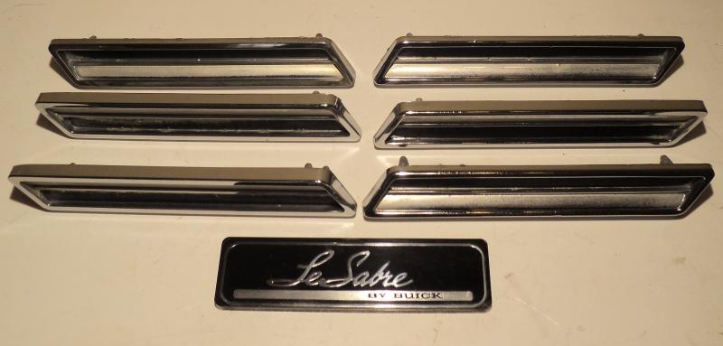 1970   Buick LeSabre   emblem set of 6 PCs.