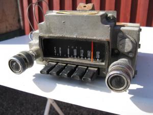 1968 Ford Fairlane Radio (ej testad)