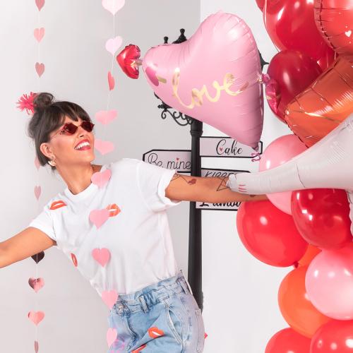 30" (76 cm) Rosa hjärta love med pil -M