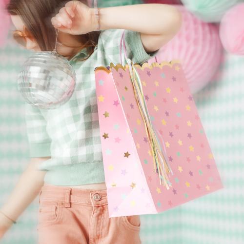 Presentpåse Stjärnor blandade färger 26x32 cm