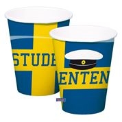 Pappersmuggar med svenska flaggas, studentmössa och texten "studenten"