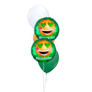 St Patrick's Kiss me