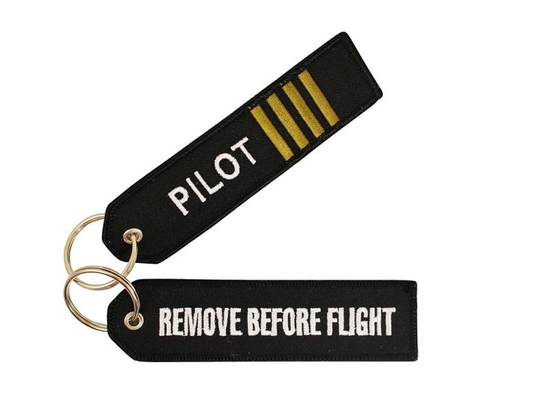 Pilot / Remove before flight key ring