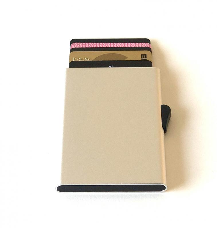 Card holder, RFID protection for5 cards