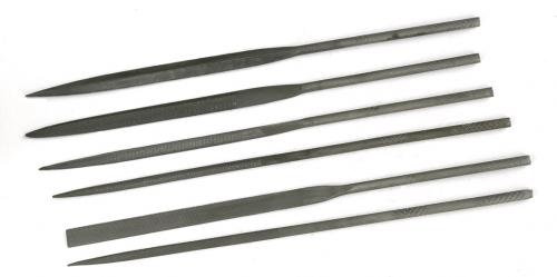 Filset med 6 st nålfilar. Hugg 2, 14 cm