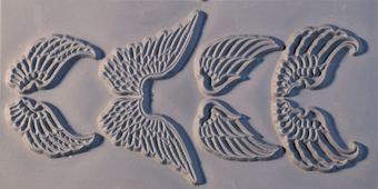 Gummimatta Änglavingar 10x5cm  Klassisk som ger nedsänkt relief