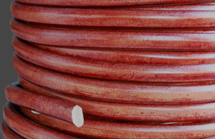 Läderrem 10x6 mm "Whiskey" . Regaliz. Pris per 20 cm.