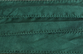 Sidenband, tvättat och handfärgat 20 mm brett, 1meter.