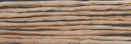 Sidenband, vävt, tvättat och handfärgat 3 mm, 1meter.