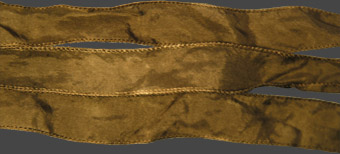 Sidenband, tvättat och handfärgat 20 mm brett, 1meter.