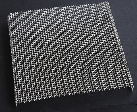 Bränngaller med nedvikta kanter 15x15 cm