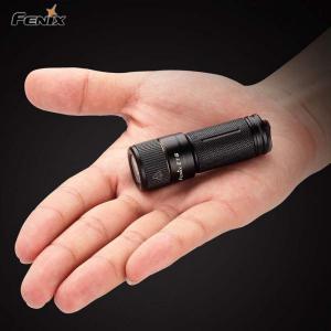 FENIX E15 2016 NYCKELRINGSLAMPA 450 LUMEN - Outlet