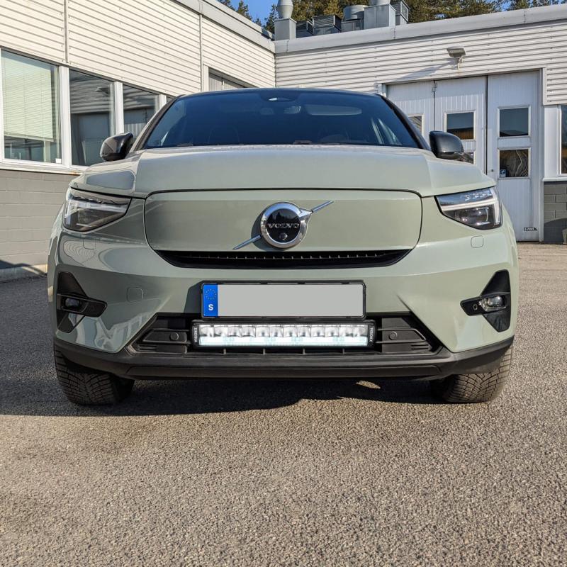 Volvo XC40 2017- Modellanpassat Vision X Shocker 20" 325W