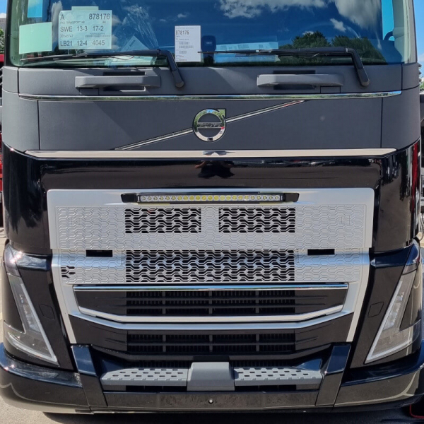 Volvo FH Grill 2021-Modellanpassat Extraljus-Kit, Vision X