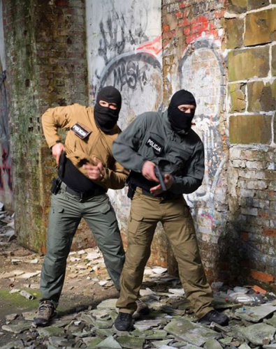 Helikon balaclava light, svart