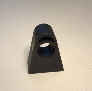 Svart gummidistans till stol 7:an/Myran