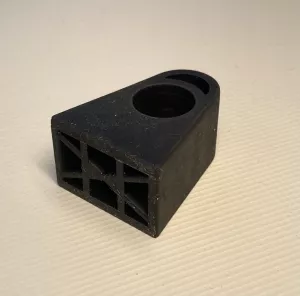 Svart gummidistans till stol 7:an/Myran