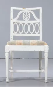 Omklädsel av stol med lös sits