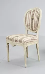 Omklädsel av stol med fast sits och rygg