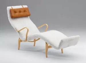 Omklädsel PERNILLA 3 i fårskinn med elva färgval