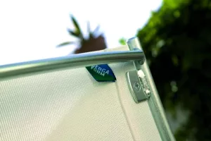 Stol Spring i tyg vitt