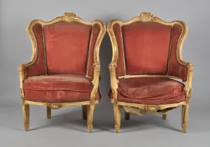 Omklädsel av öronlappsfåtölj med lös sits