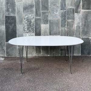 Superellips B613 matbord 120x180 cm