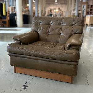 Fåtölj MEXICO i brunt skinn 1960/70-tal