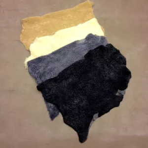 Fårskinn hela hudar