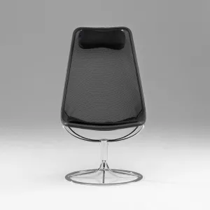 JETSON 66 med kort dyna i svart skinn