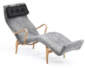 PERNILLA 3 i fårskinn