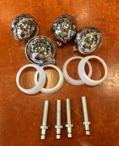 Sats med 4 st klothjul till fåtölj Karin tillverkad mellan 1968-1972