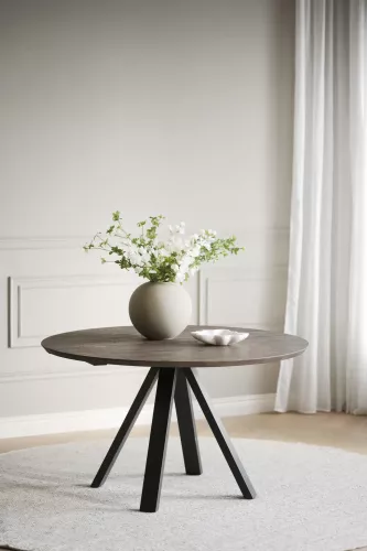 Carradale Matbord V-ben Brun/svart