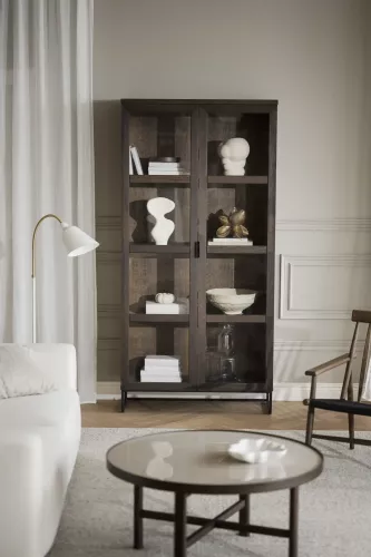 Everett Vitrinskåp Brun/svart