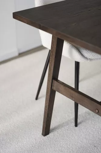 Plainfield Matbord Brun