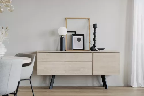 Fred Sideboard Vitpigmenterad/svart