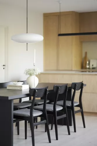 Emmett Matbord Svart