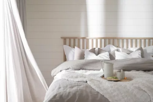 Riggins Sänggavel Vitpigmenterad