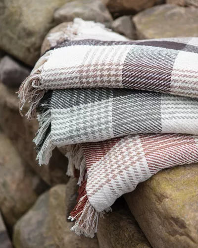 Anna Pläd Grön/elfenben