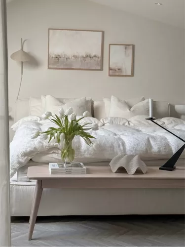 Yumi Bänk Vitpigmenterad